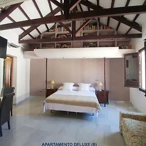 Apartment Torre De La Mezquita